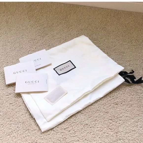 GUCCI Rhyton Stripe Sneakers - Picture 8 of 8